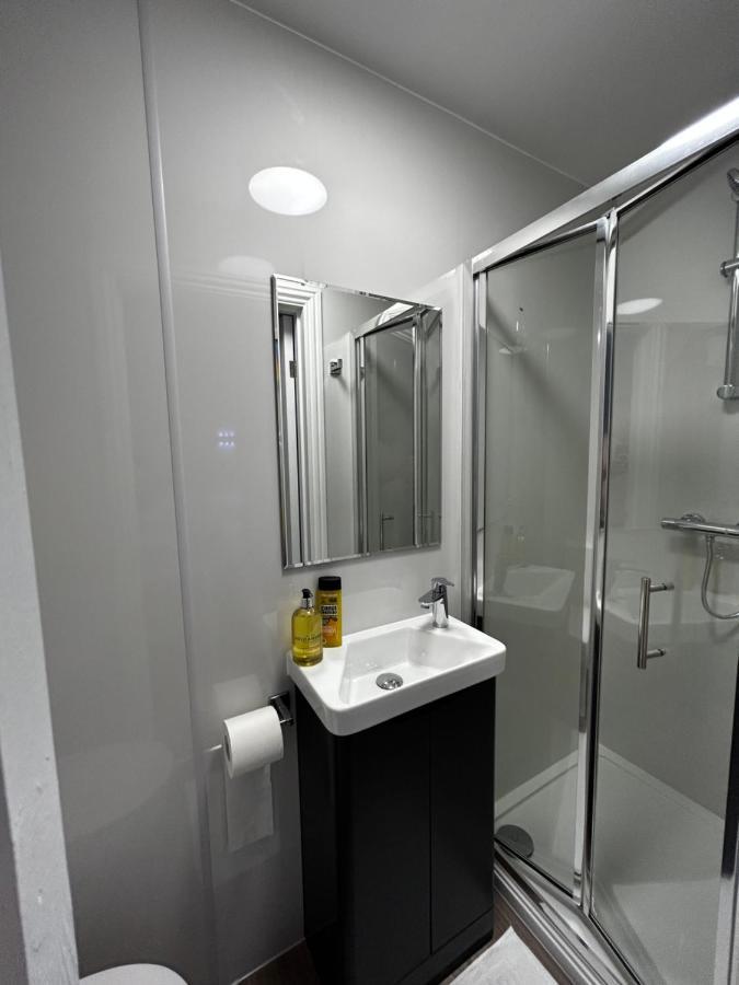 Hostel 339 High Town Road